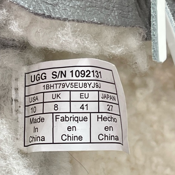 UGG Slippers Gray Size 10 - Picture 12 of 12